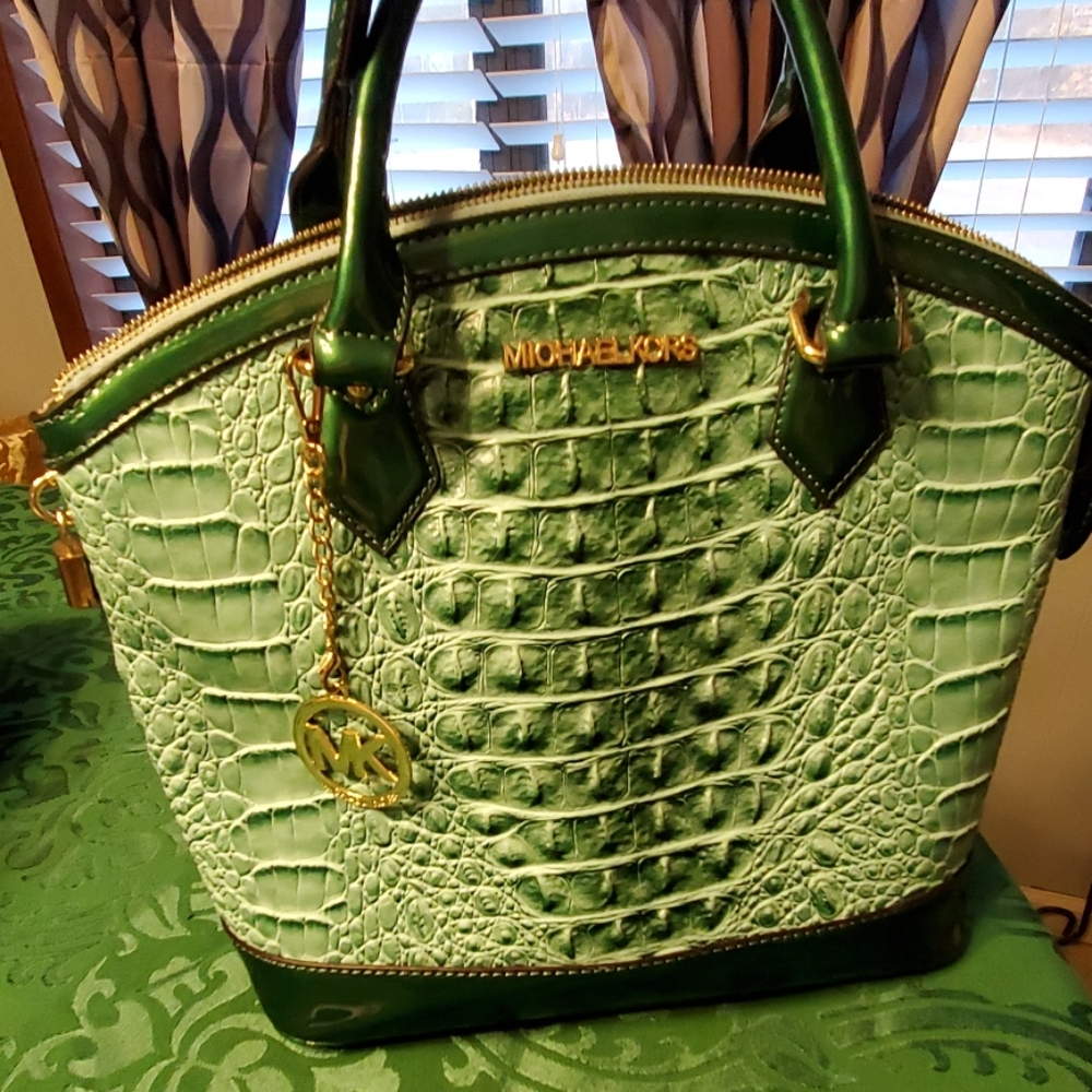 Michael Kors purse